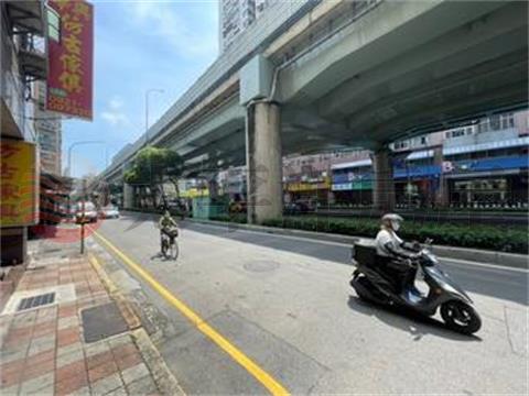 雙和中正金店面