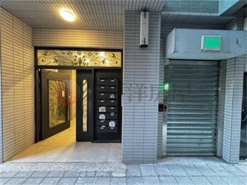 [專]環球全新美妝套房