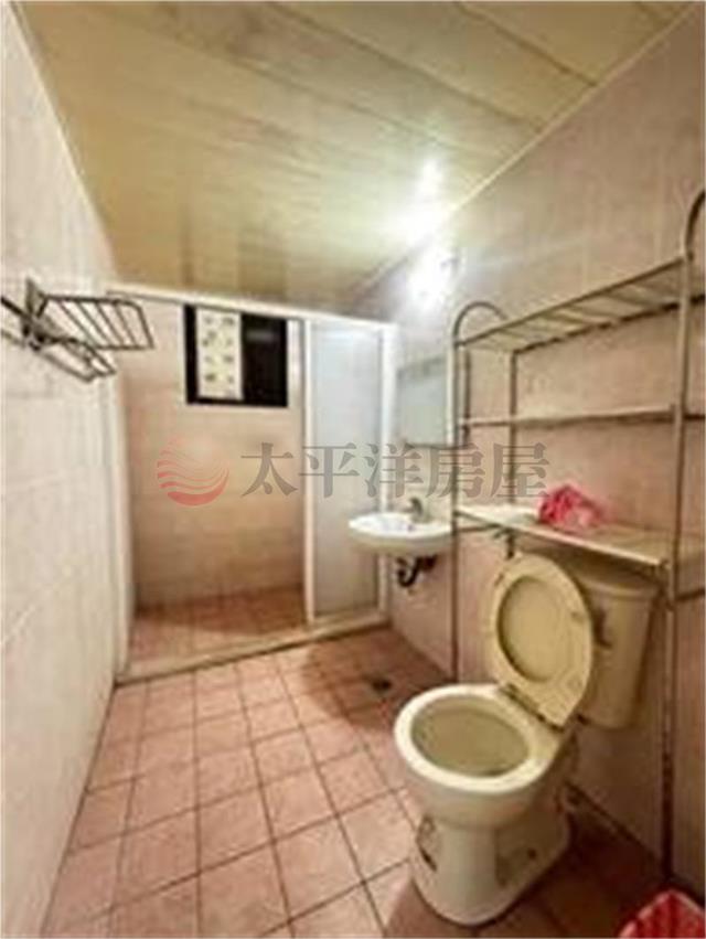 [專]台南車站稀有國宅一樓+車位