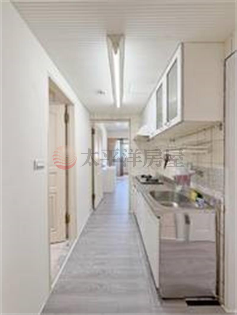 南勢角吉伊電梯二房