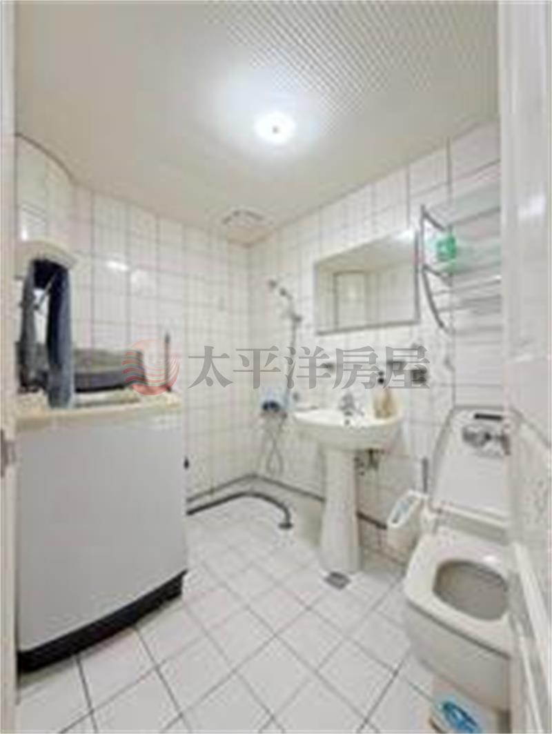 南勢角吉伊電梯二房