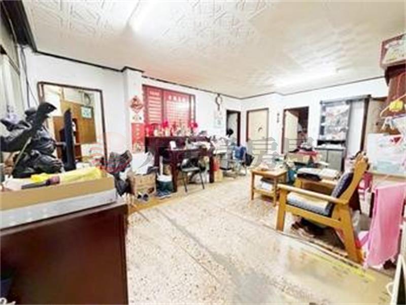 北車京站華陰街方便停車一樓