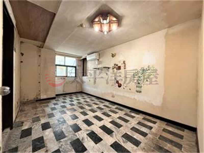 捷運西門幸福華廈四房