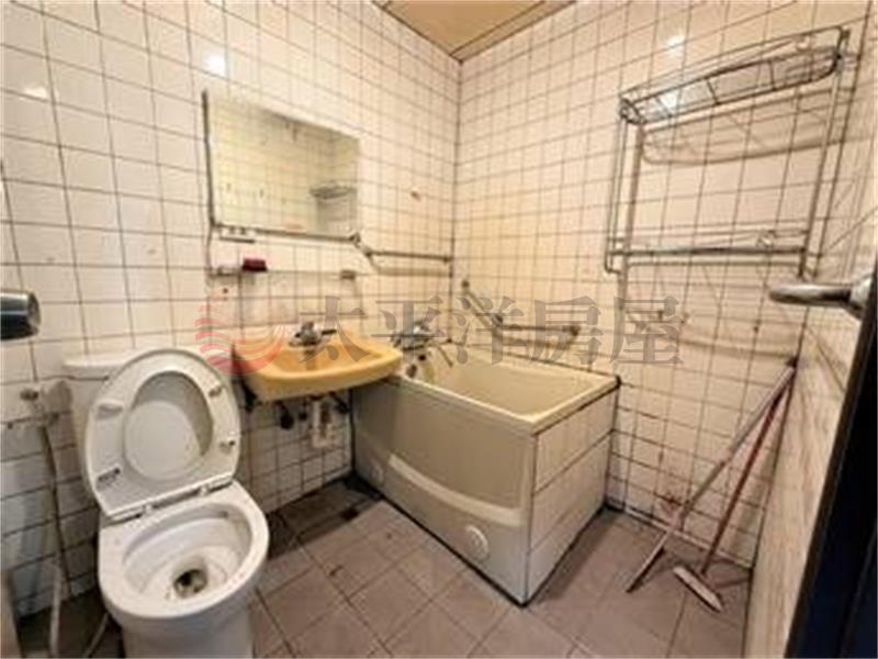 捷運西門幸福華廈四房