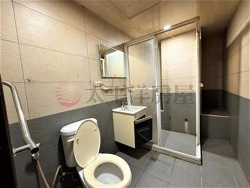 捷運西門幸福華廈四房