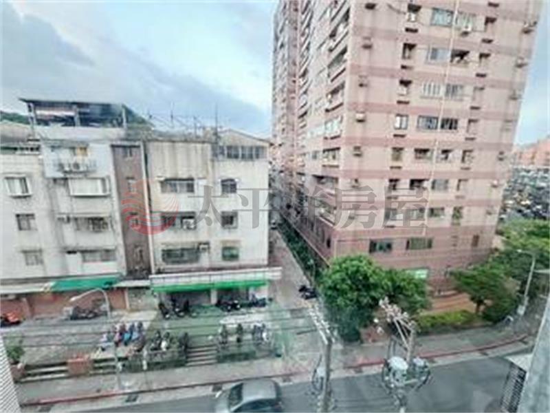 福興邊間兩房33年美寓