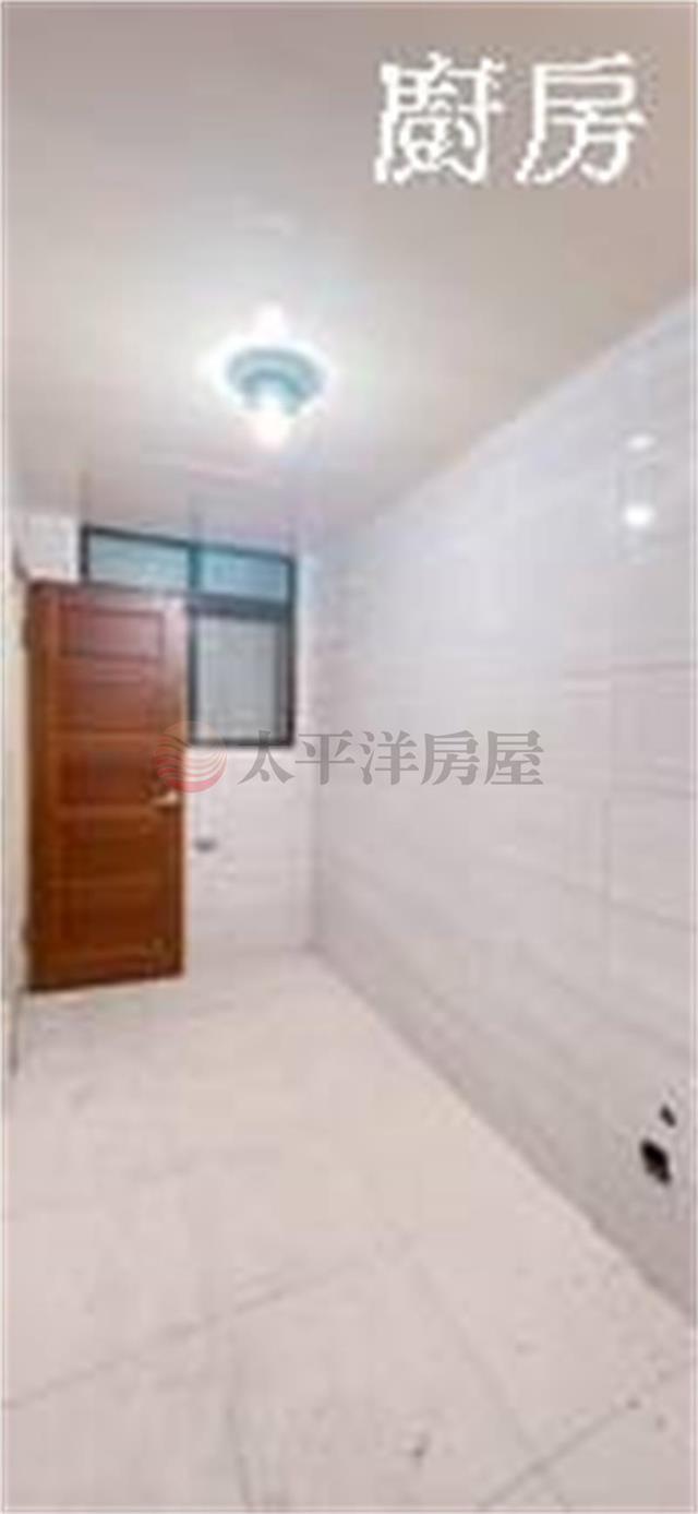 南勢角(前後院)大三房一樓