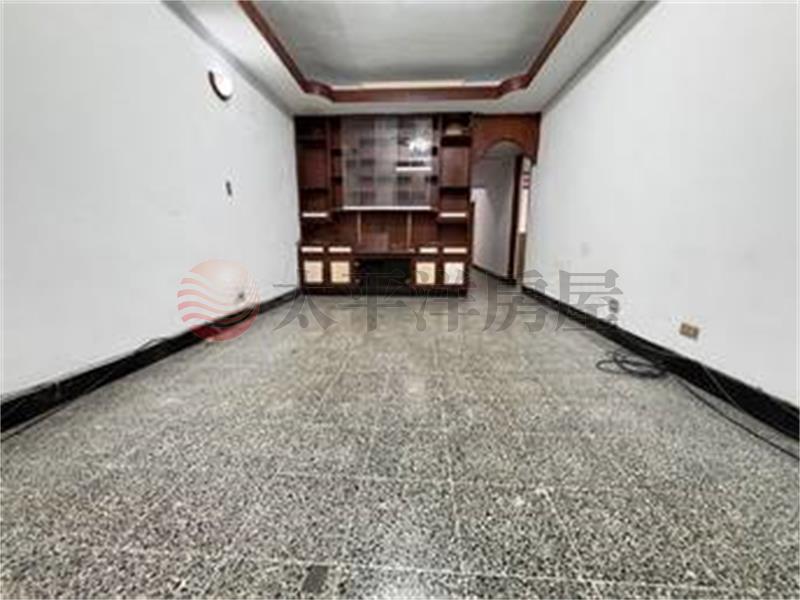 景安捷運成家三房