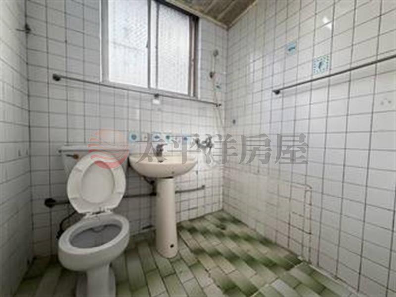 景安捷運成家三房