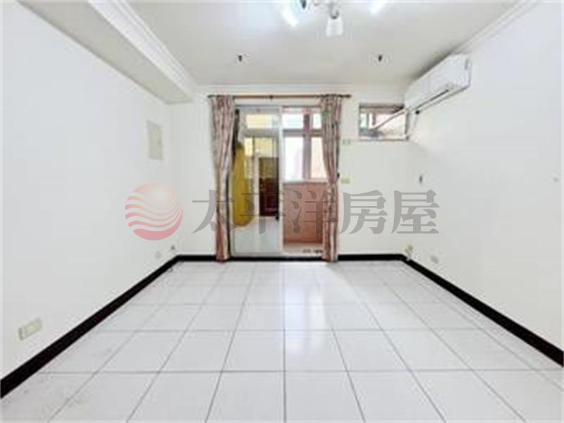 江子翠旁陽台套房