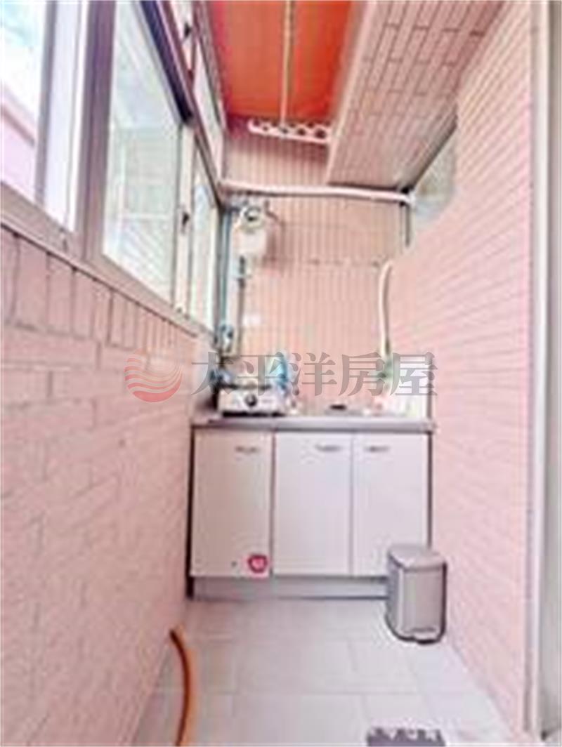 江子翠旁陽台套房