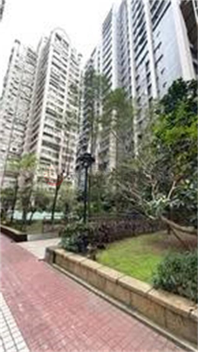 秀朗捷運百年好合三房